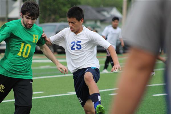 Damian Castillo #15